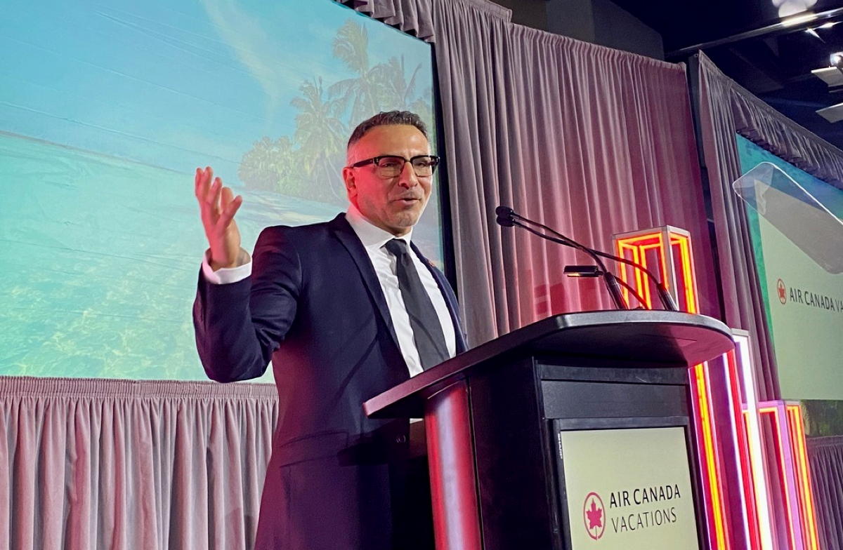 Air Canada Vacations’ VP Nino Montagnese addresses the audience. (Doug Wallace) 