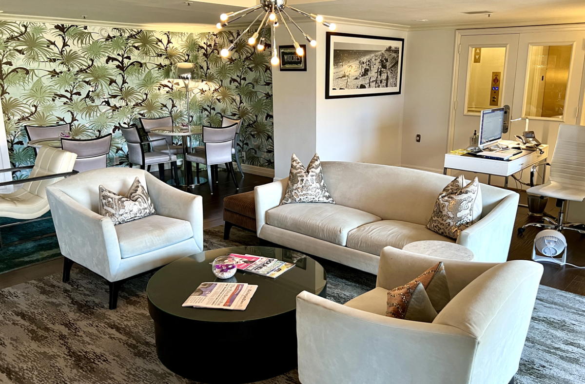 Laid-back living in the Club Level private lounge. (Pax Global Media)