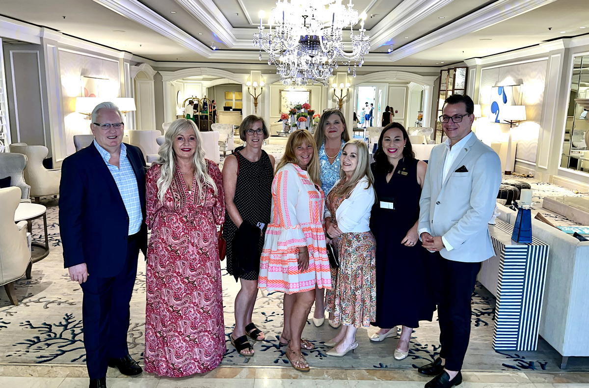 Canadian travel advisors meet the team at Eau Palm Beach Resort & Spa. (Pax Global Media) 