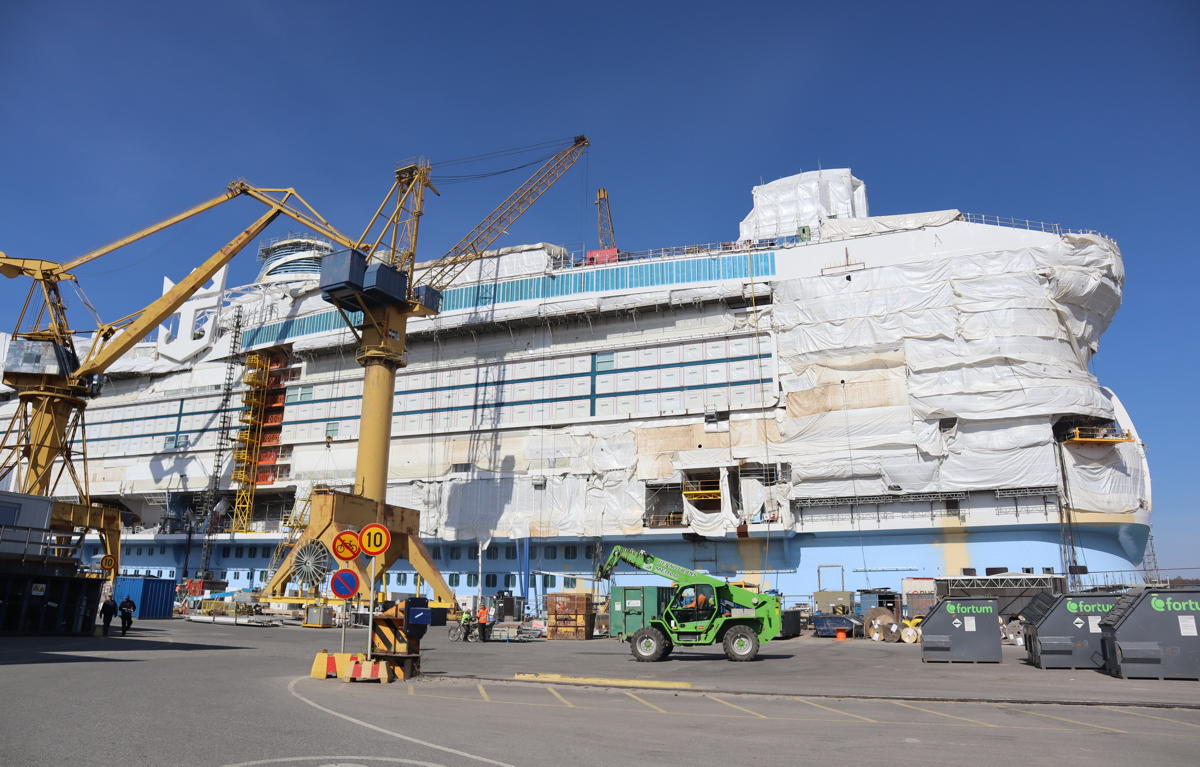 Icon of the Seas under construction at the Meyer Turku shipyard. (Pax Global Media/Jessica Huras)