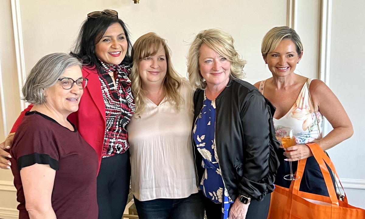 Travel pros on the scene at Sunwing Loves Cuba. (Pax Global Media)