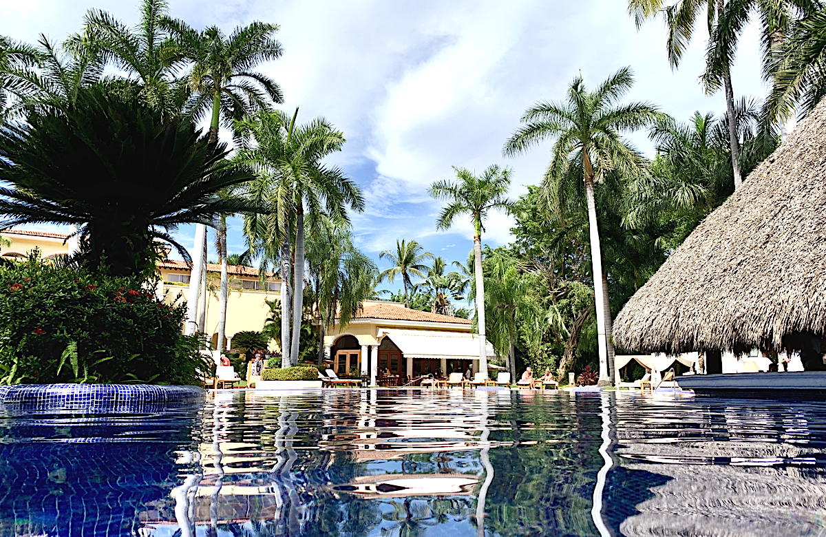 Geared towards guests aged 18 and up, Casa Velas is an 80-suite, Four Diamond-rated sanctuary.