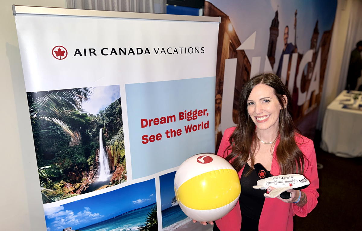 Air Canada Vacations' Krista Rothfuchs spotted on the scene. (Pax Global Media)