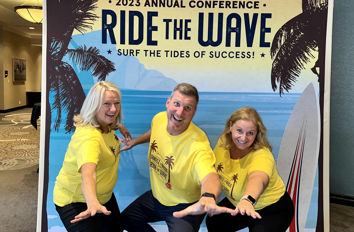 From left (of TDC): Dianne Jackson, director, franchise & affiliate members; Dan Prior, regional manager, Ontario; Sandra Wesson, director of product & industry relations. (Pax Global Media) 