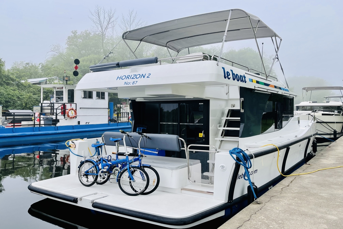 Le Boat offers a range of optional extras such as bikes, kayaks and stand-up paddle boards. (Pax Global Media)