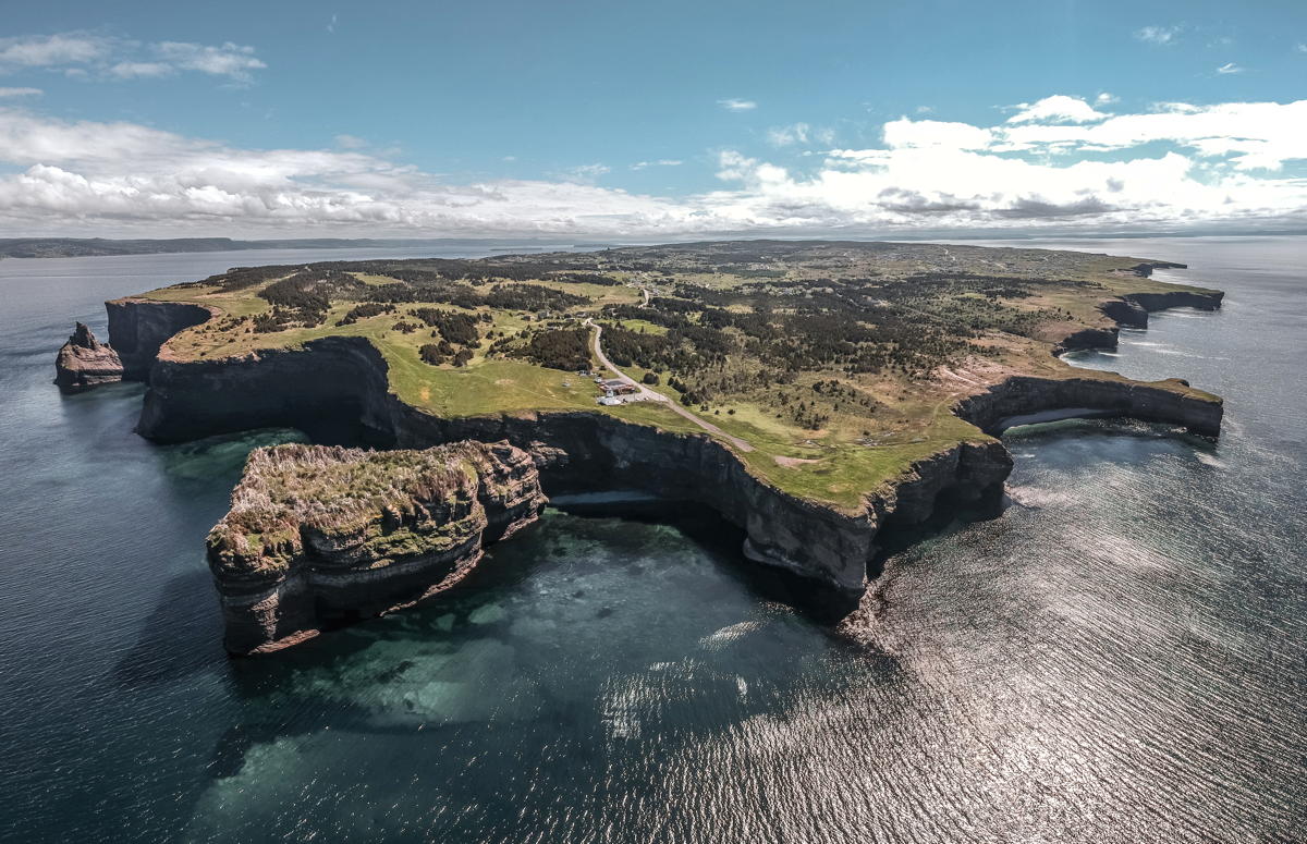 Newfoundland and Labrador debut in the top ten Most Welcoming Regions on Earth list. (Unpslash/Erik Mclean)