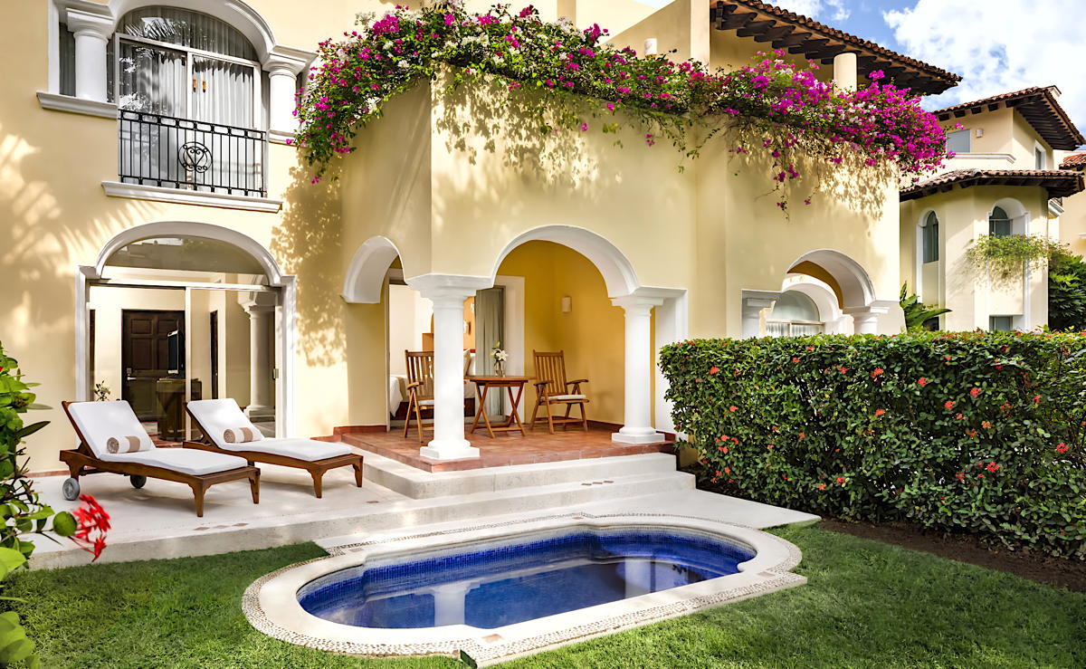 Many suites at Casa Velas have their own private plunge pool. (Velas Resorts)