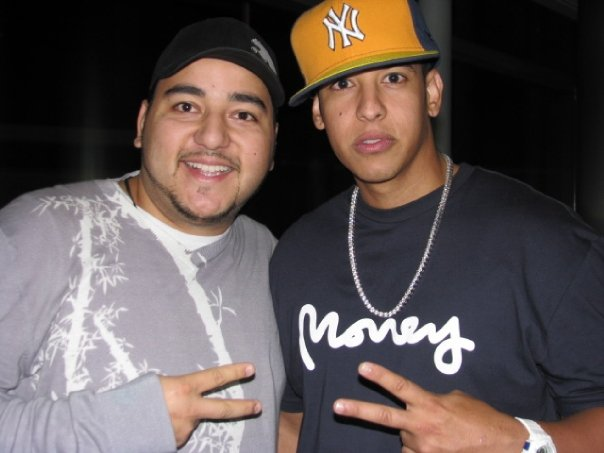 Photo evidence! Rod and Daddy Yankee, throwing it back to 2007.