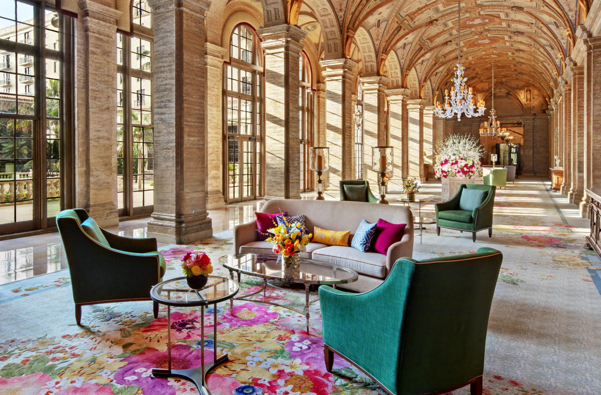 Old-world lobby glam. ((Courtesy of The Breakers Palm Beach)