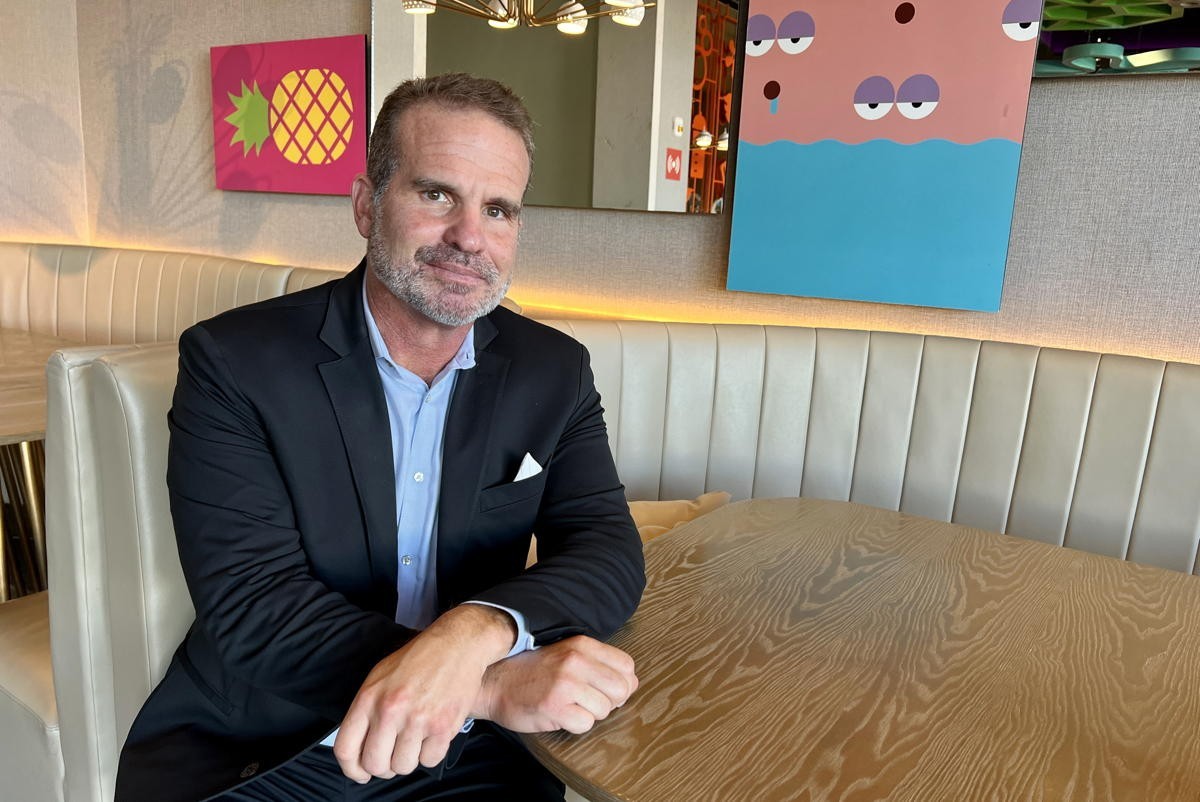 PAX From mess to success The stories that shaped the Canadian travel