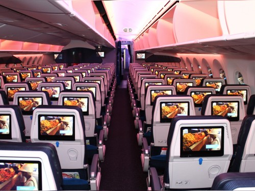 PAX tours KLM's new B787 Dreamliner