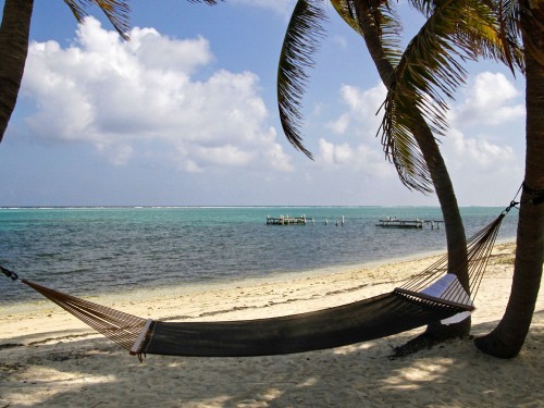 Cayman Islands unveils special rates for travel trade