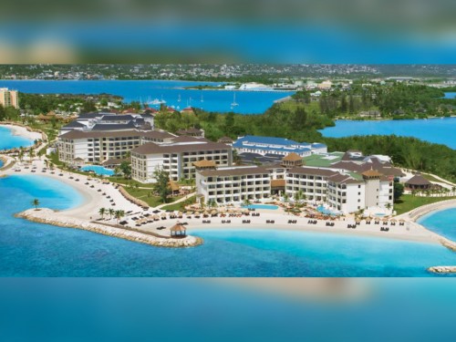 Agents can win a Secrets Resorts & Spas vacation with Sunquest