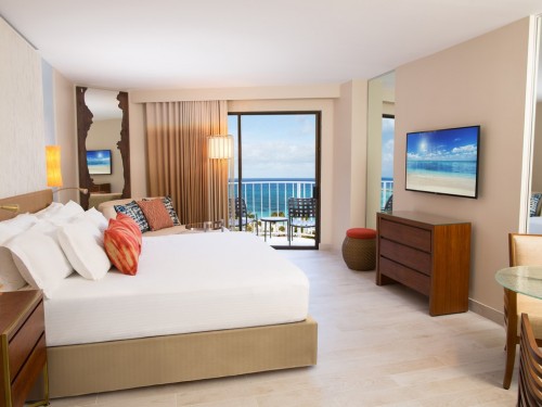 Atlantis, Paradise Island undergoing transformation