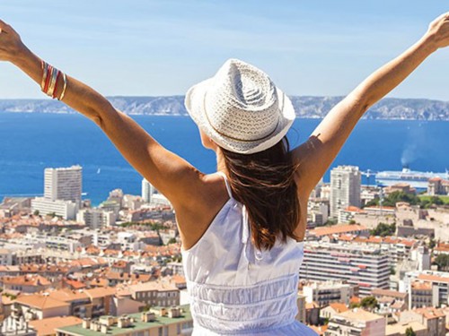 ACV promotes further itineraries from Europe and Cruise brochure