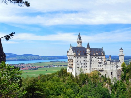 Germany sees growth in overnights from Canada for January