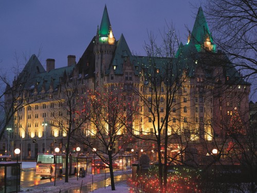 Fairmont Hotels & Resorts, VIA Rail Canada launch railway adventure