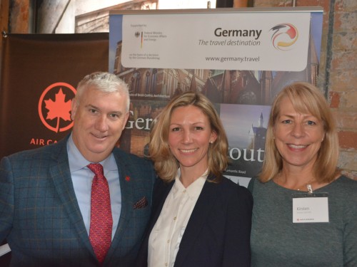 Prost! Air Canada, GNTO, visitBerlin toast new route
