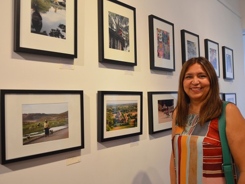 Toronto travel agent puts photo talent on display