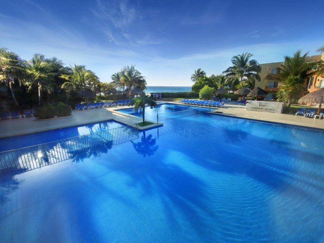 Sunwing Sept-Îles-Cancun service returns this winter