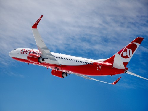 airberlin files for insolvency as Lufthansa talks continue