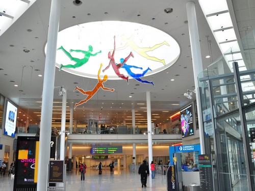 Striking YYZ workers ready to talk