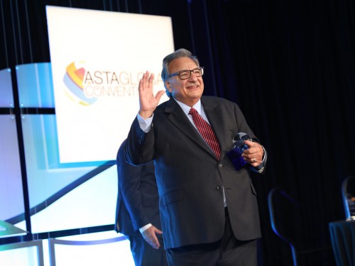 TRAVELSAVERS' Mazza honoured by ASTA