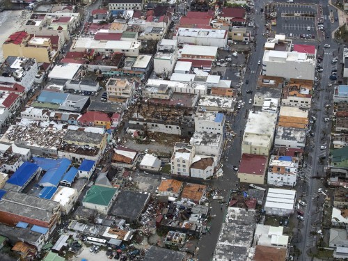 Irma: Sunwing sends aid workers
