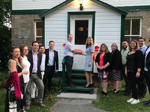 Le Boat opens Canadian headquarters