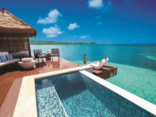 Sandals OVERDRIVE stops in Toronto