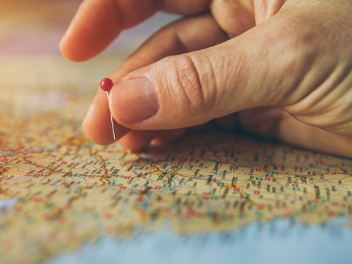 Where are Canadians travelling for the holidays?