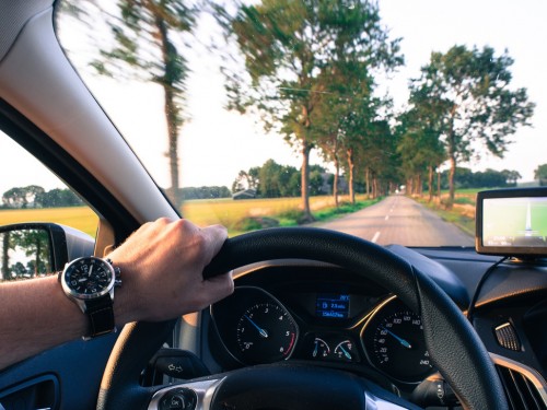 Travelport revs up Hertz options for agents