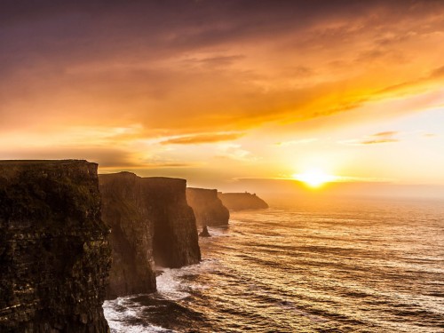 Trafalgar's 2018 Italy & Ireland departures are 100% Definite