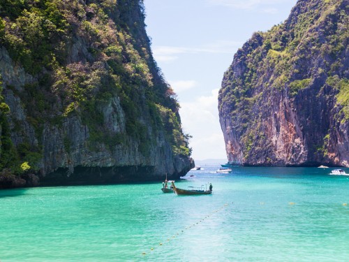 Thailand to temporarily close 'The Beach'