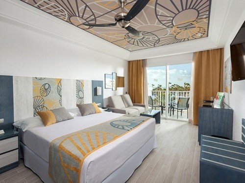 RIU unveils €25M renovations on ClubHotel Riu Chiclana