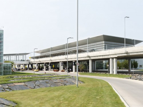 eDeclaration, Primary Inspection Kiosks land at YWG