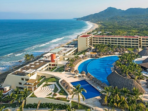 Sunwing launches new route from Quebec City to Puerta Vallarta