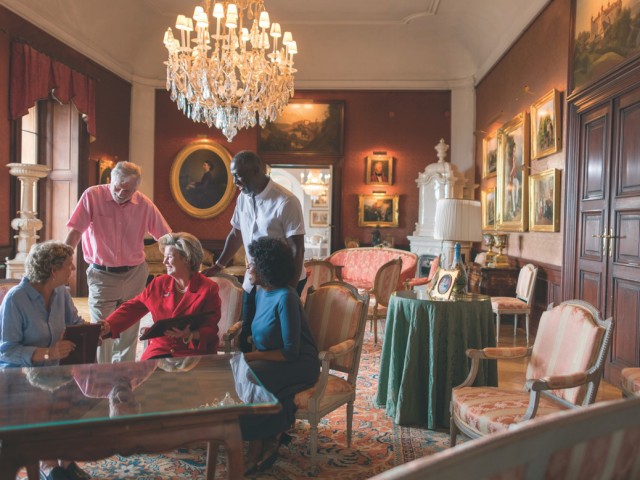 Luxury Gold collection showcased in 2019 magazine