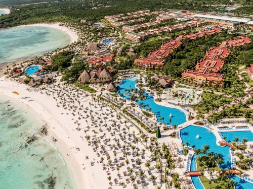 Exploring Barceló's Cancun properties