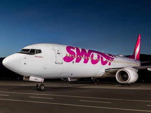 Swoop's U.S. flights grounded, cites pending approvals