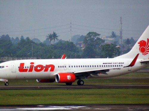 Lion Air flight crashes in Indonesia; no signs of survivors