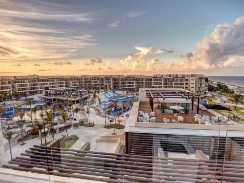 Sunwing giving 4X STAR points on select Royalton Luxury Resorts