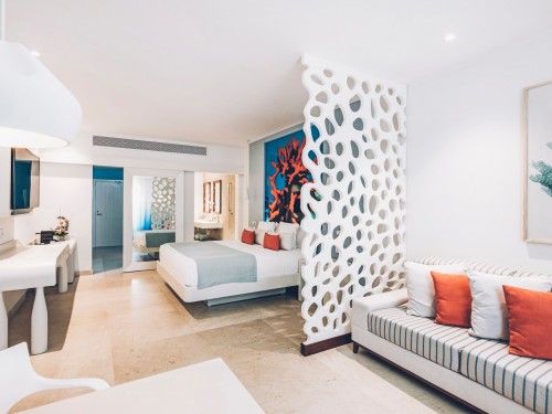 Iberostar Cancún Star Prestige provides a luxury adults-only escape