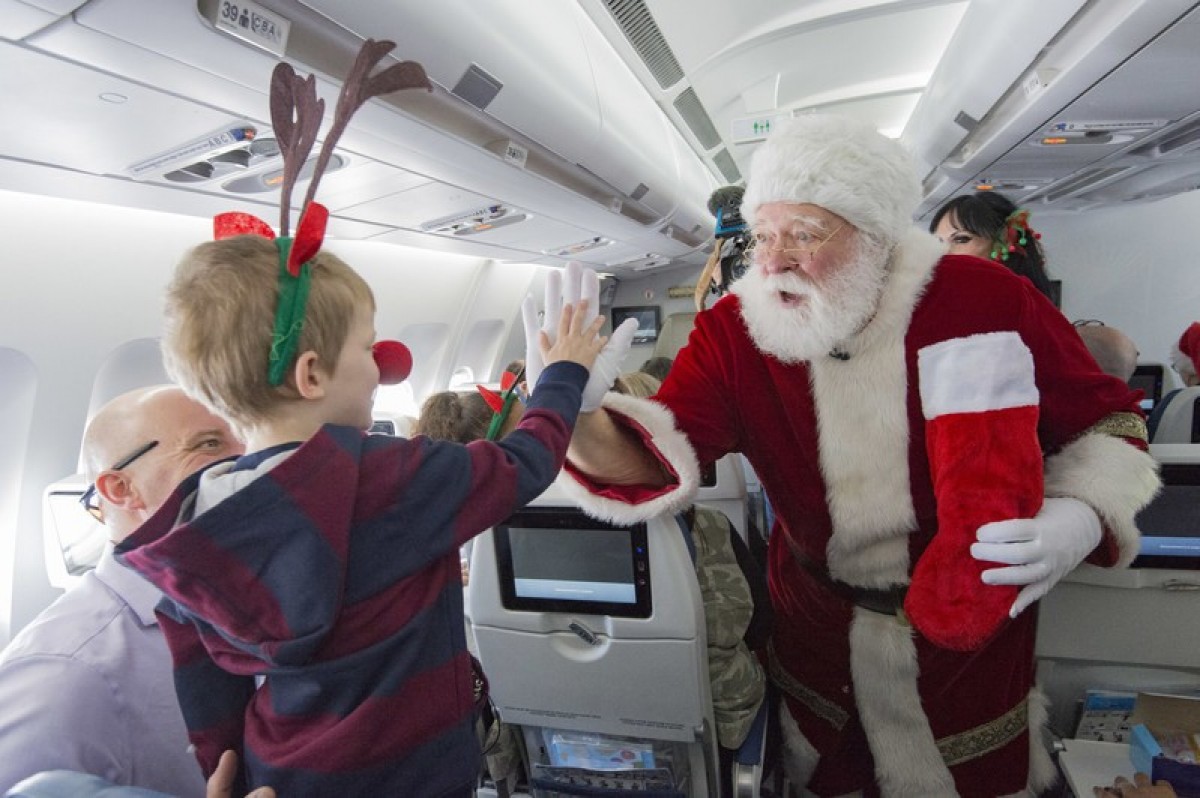 Santa Claus found during Air Transat's annual Children's Wish Foundation's flight