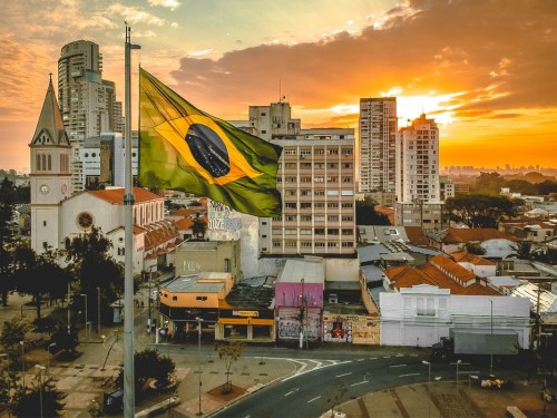 Brazil lifts visa requirements for Canadians
