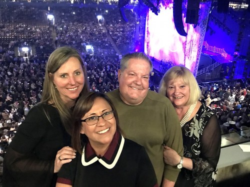 Travel pros turn back time with Experience Kissimmee at Cher concert