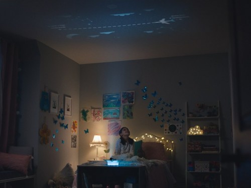 WestJet unveils new tech to keep families connected