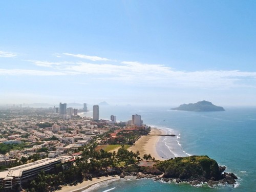 Sunwing launches weekly flights from Ottawa to Mazatlán