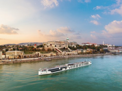 Crystal adds new Prague extended land program for 2020