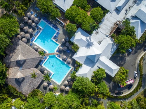VIDEOTORIAL: Escape to the tropics at Playabachata Resort